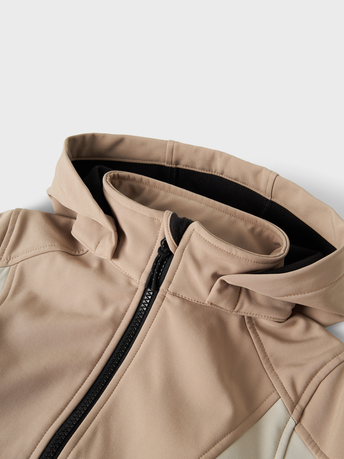 model_shot-detail