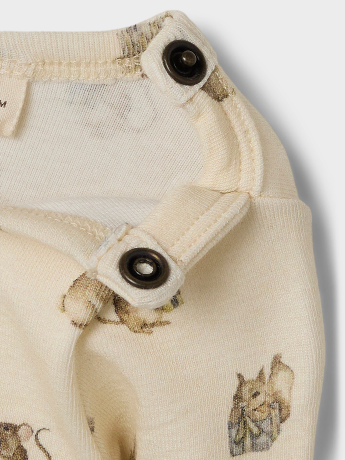 model_shot-detail