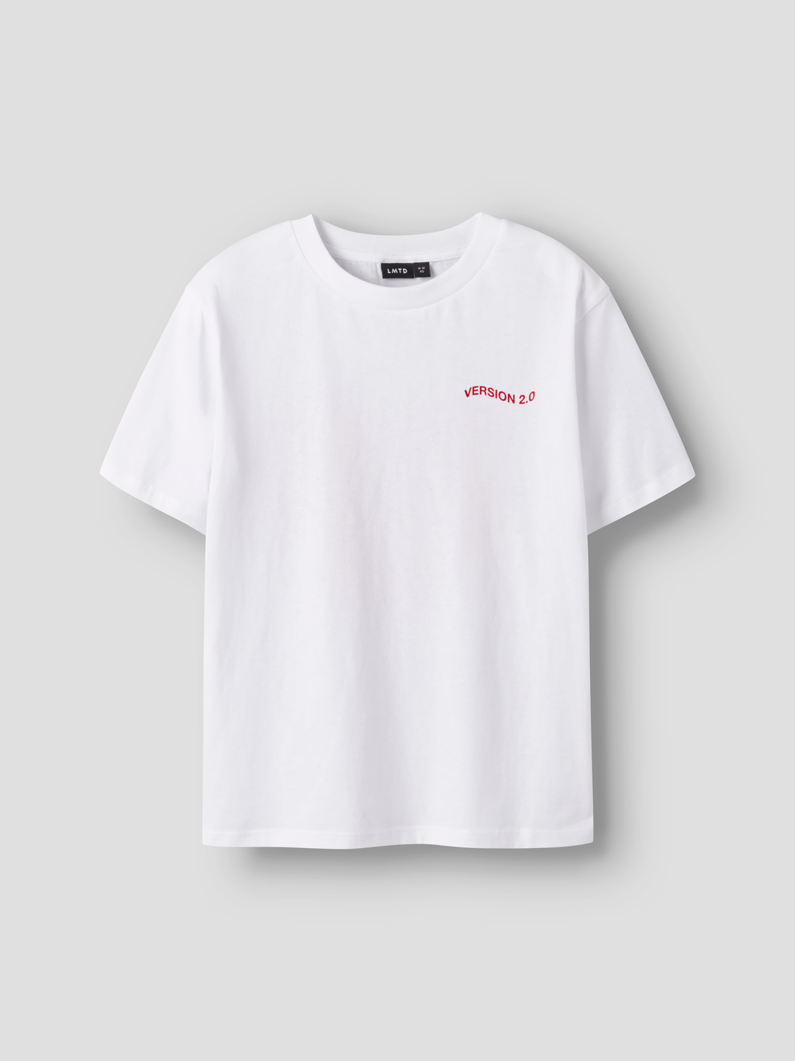 model_shot-front