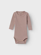 Indlæs billede til gallerivisning NBFHYLISA T-Shirts &amp; Tops - Woodrose

