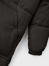 Indlæs billede til gallerivisning NLFMYIS Outerwear - Black
