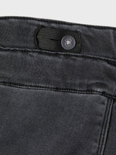 Indlæs billede til gallerivisning NMFBELLA Jeans - Dark Grey Denim
